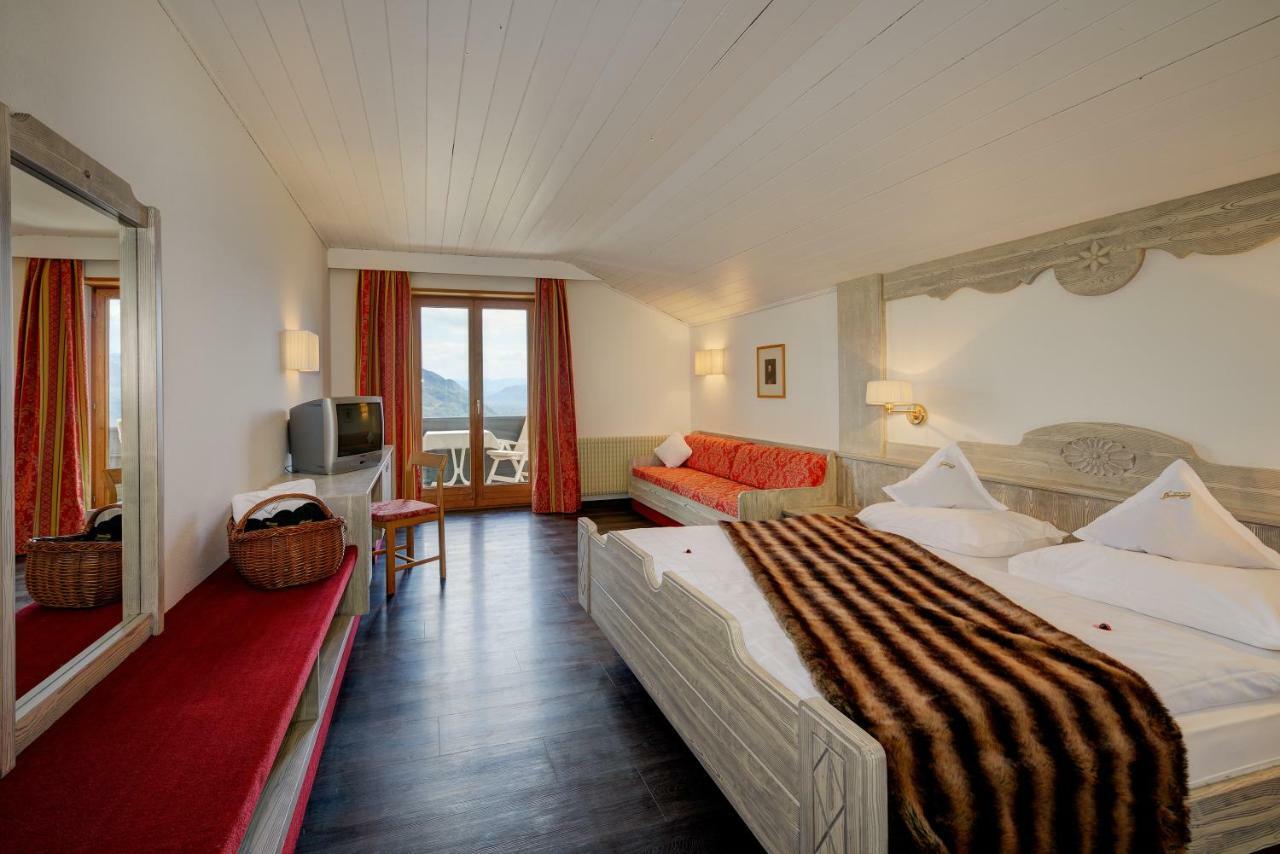 Alpentirolis Hotell Eksteriør bilde